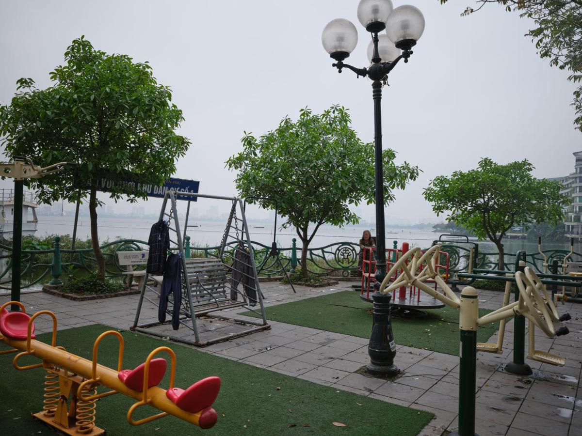 Moonlight Tay Ho Leilighet Hanoi Eksteriør bilde